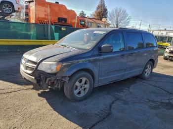  Salvage Dodge Caravan