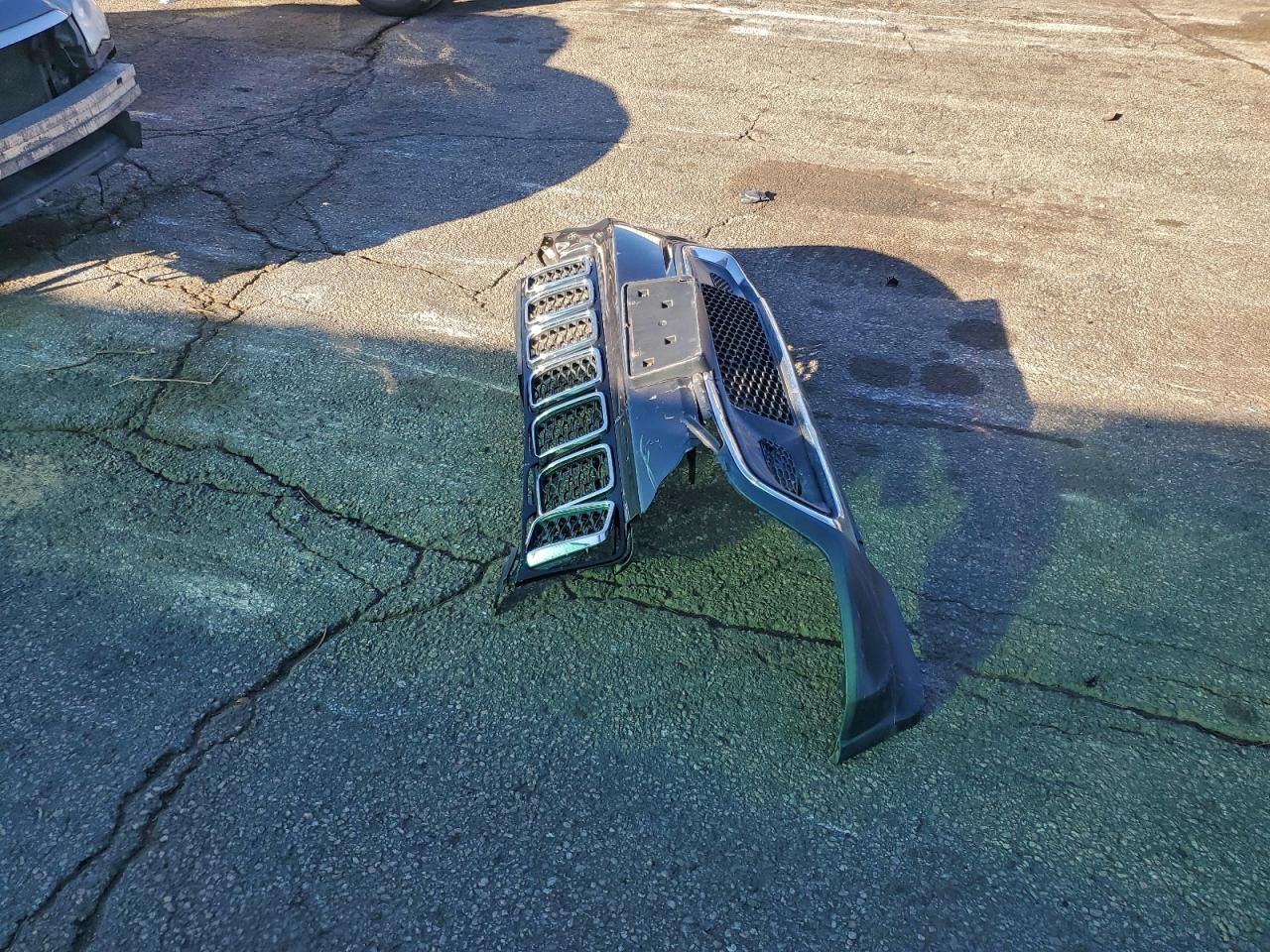 Jeep Grand Cherokee Limited Image 13