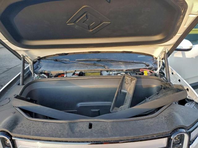 Rivian Ris Launch Edition Image 6