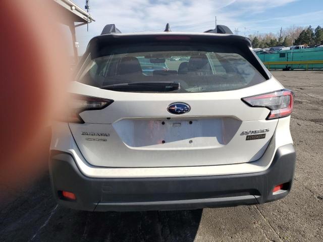 Subaru Legacy Image 6