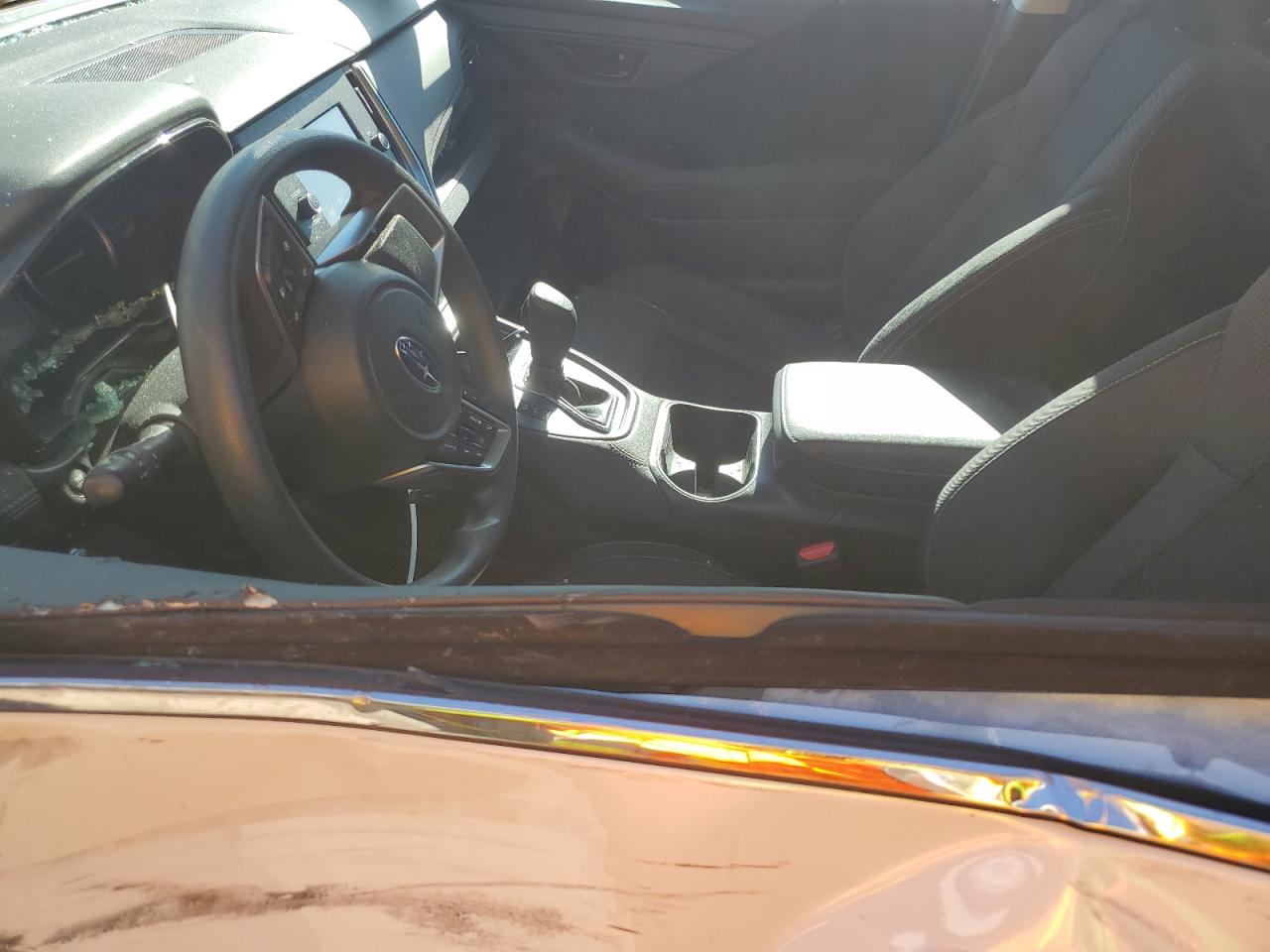 Subaru Legacy Image 10