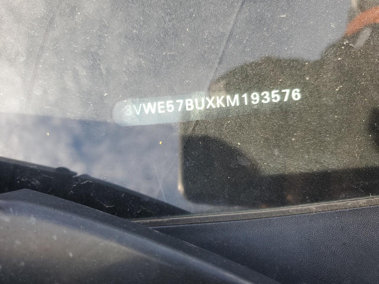 Volkswagen Jetta Sel Image 10