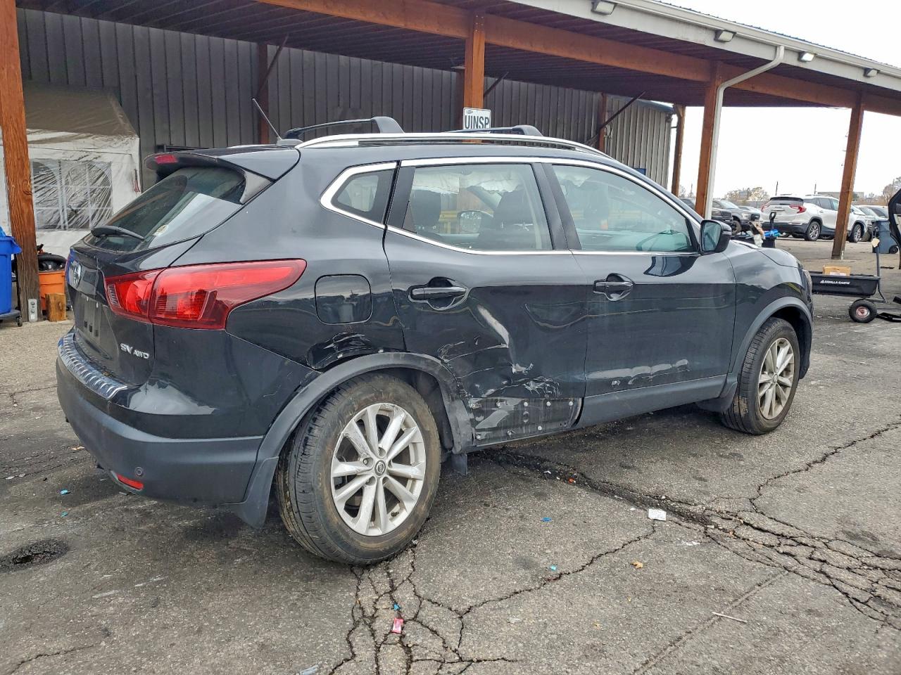 Nissan Rogue S Image 12