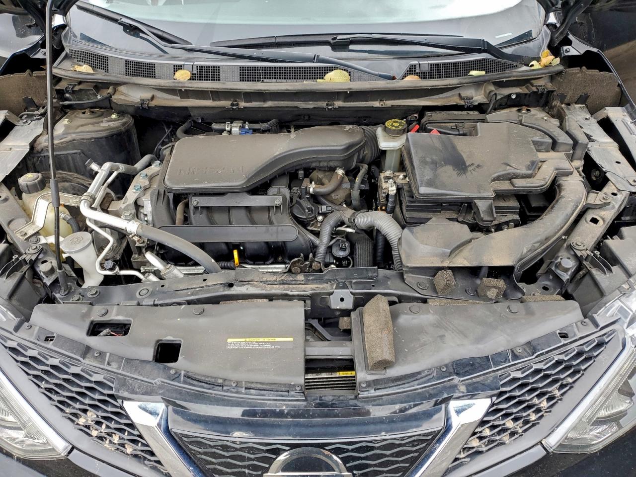 Nissan Rogue S Image 8