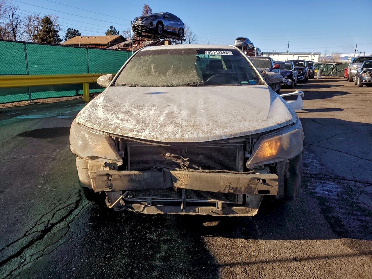 Toyota Camry Base Image 7