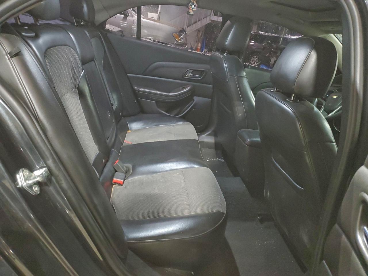 Chevrolet Malibu 1lt Image 9