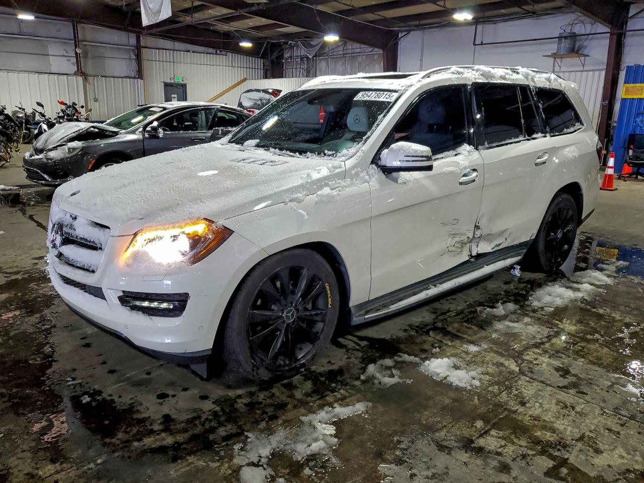 Mercedes-Benz G-Class 450 4matic Image 1