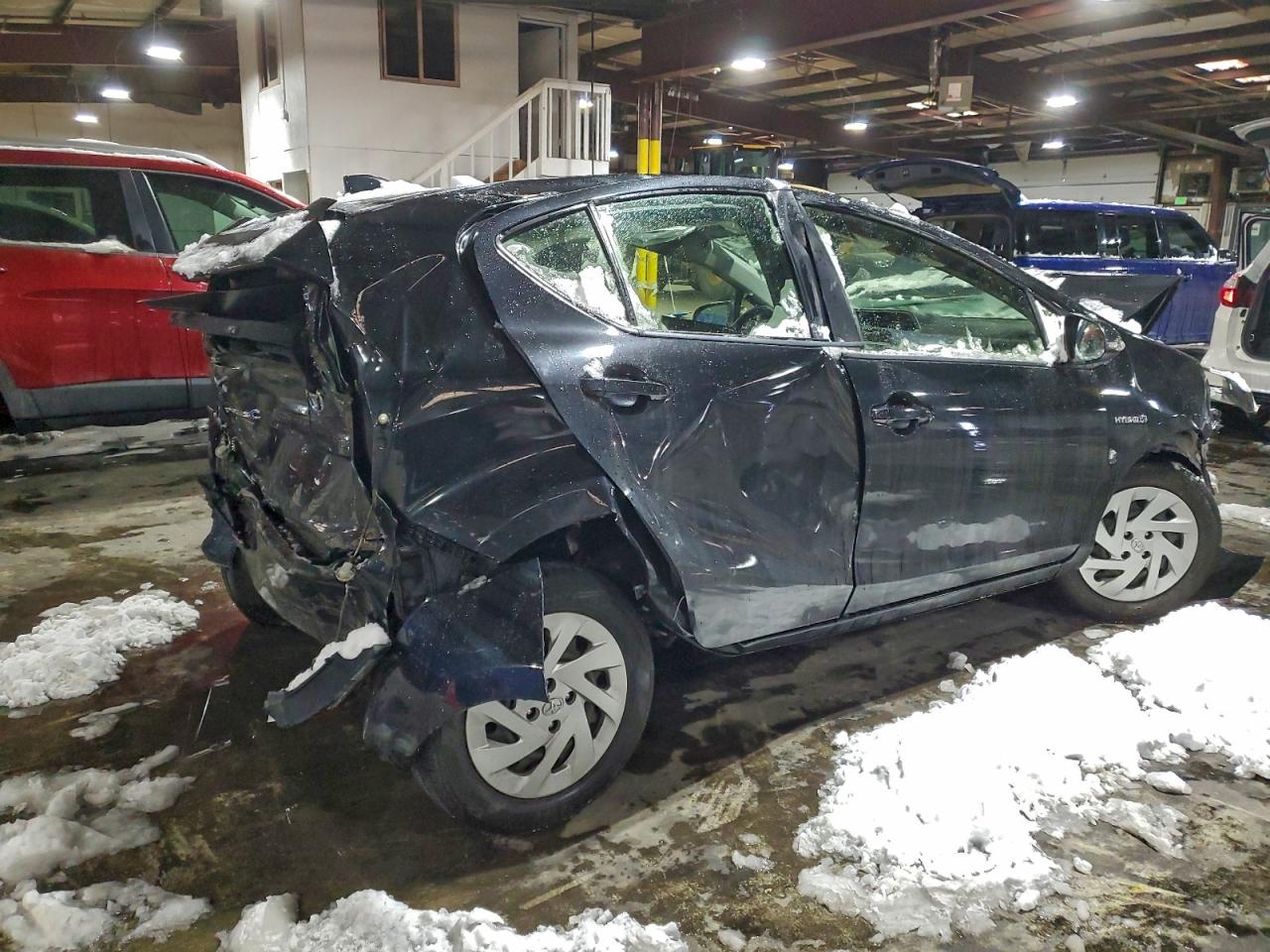 Toyota Prius Image 12