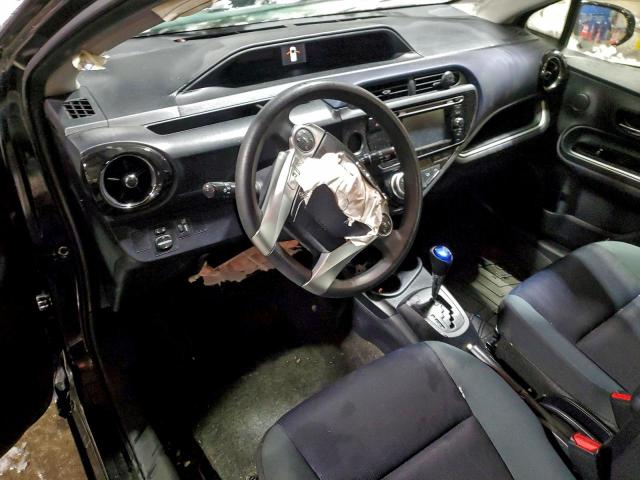 Toyota Prius Image 9