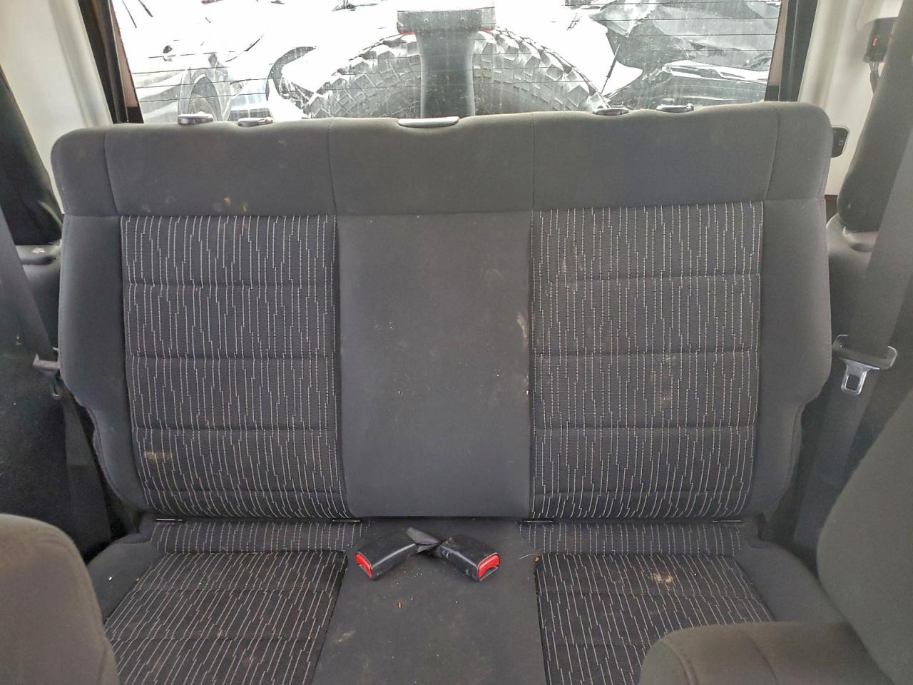 Jeep Wrangler Rubicon Image 4