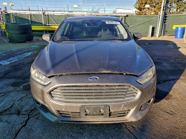 Ford Fusion Titanium Image 9