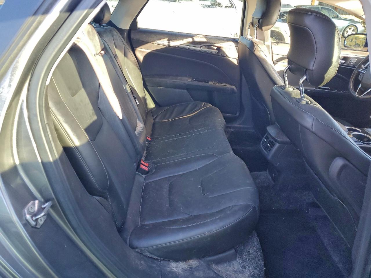 Ford Fusion Titanium Image 5