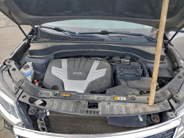 Kia Sorento Lx Image 3