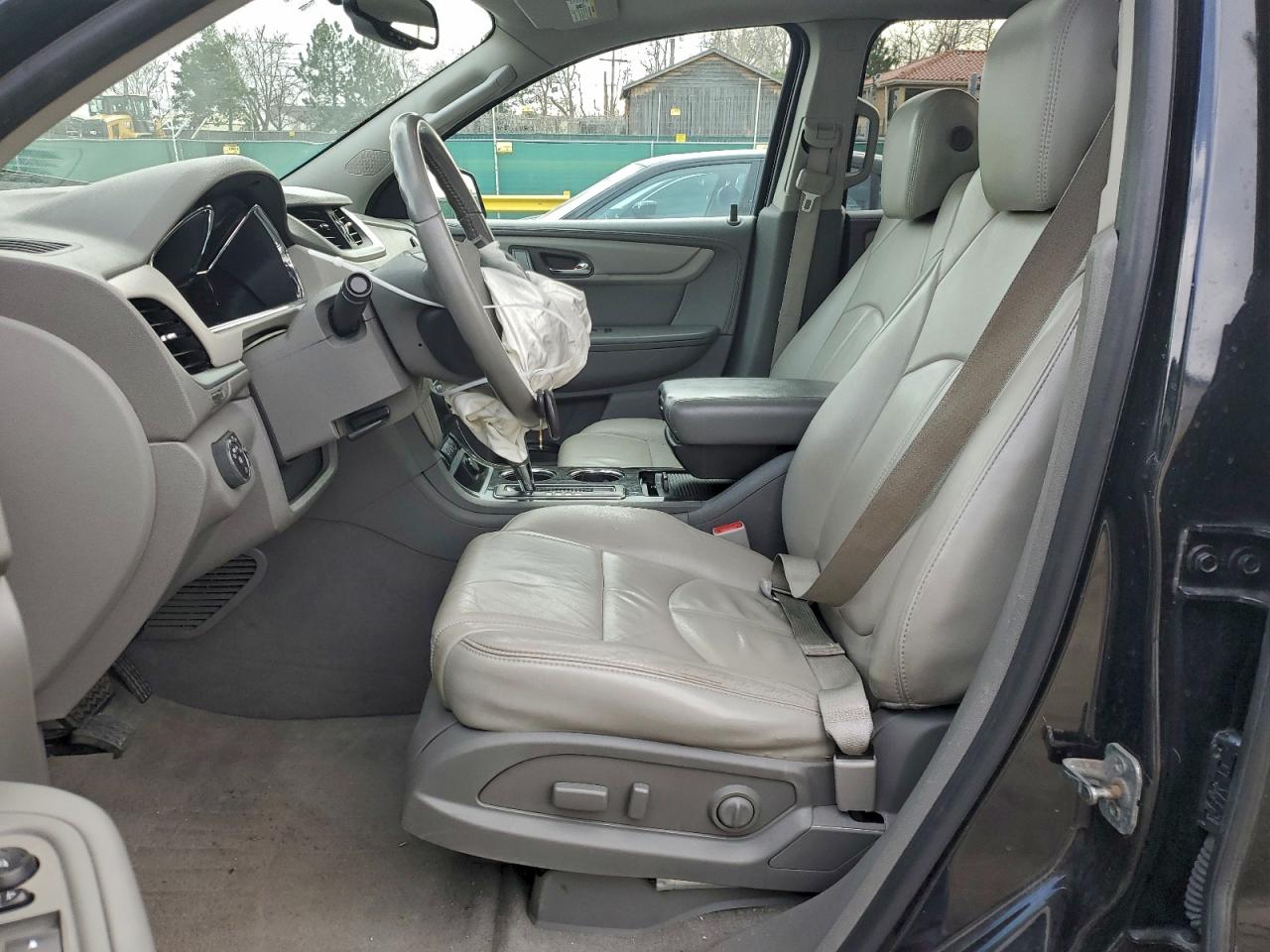 Chevrolet Traverse Lt Image 5