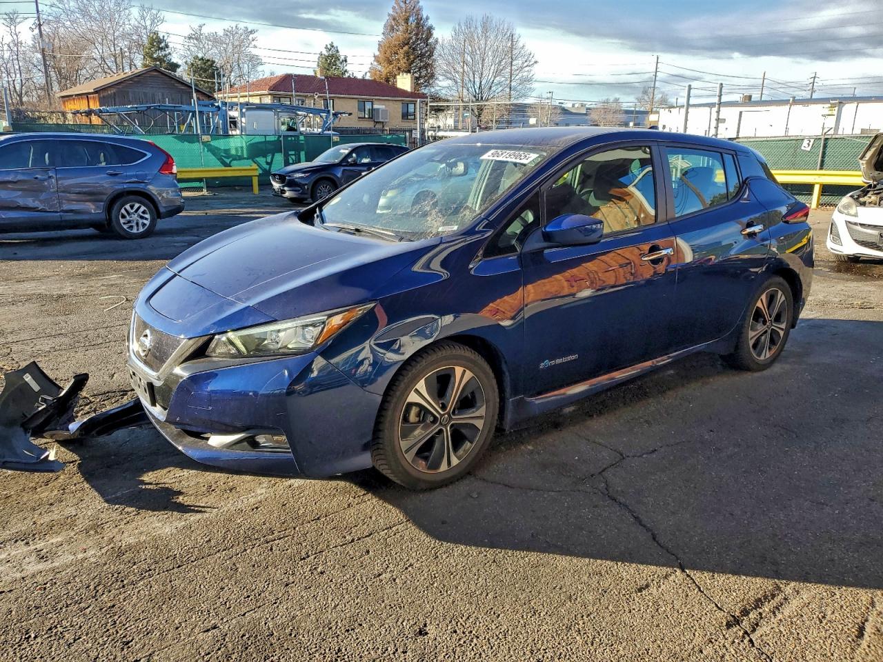 Nissan LEAF S Image 1