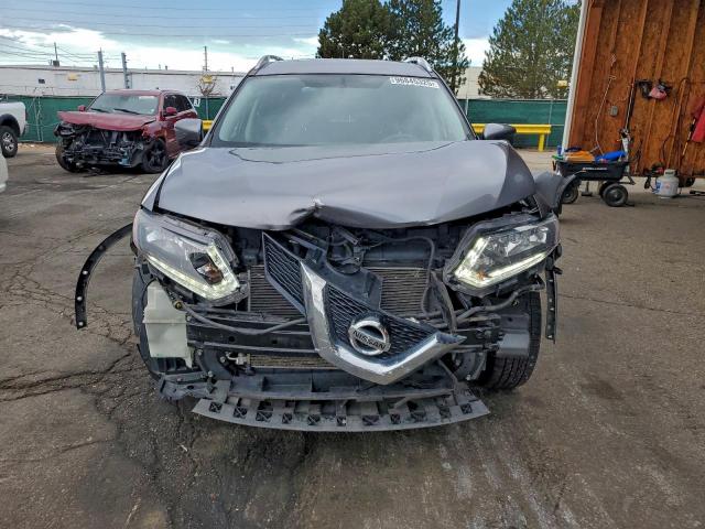 Nissan Rogue S Image 2