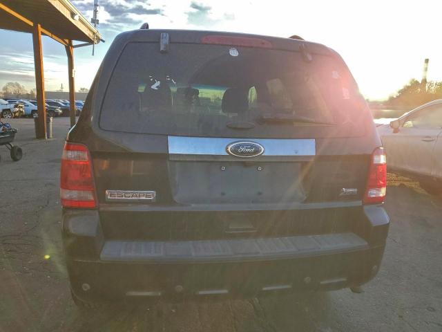 Ford Escape Limited Image 2