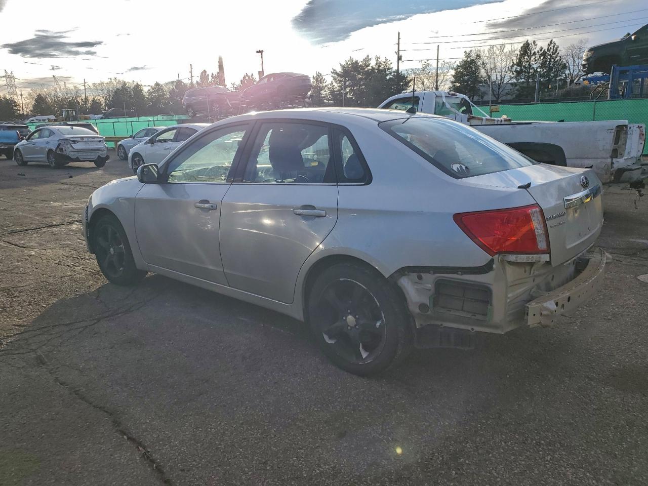 Subaru Impreza 2.5i Image 2