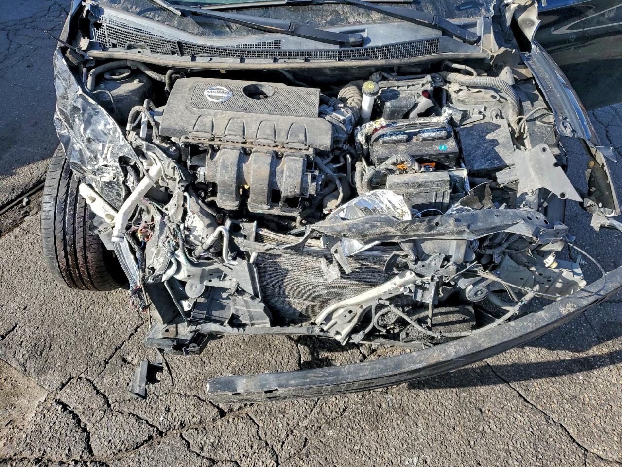 Nissan Sentra S Image 12