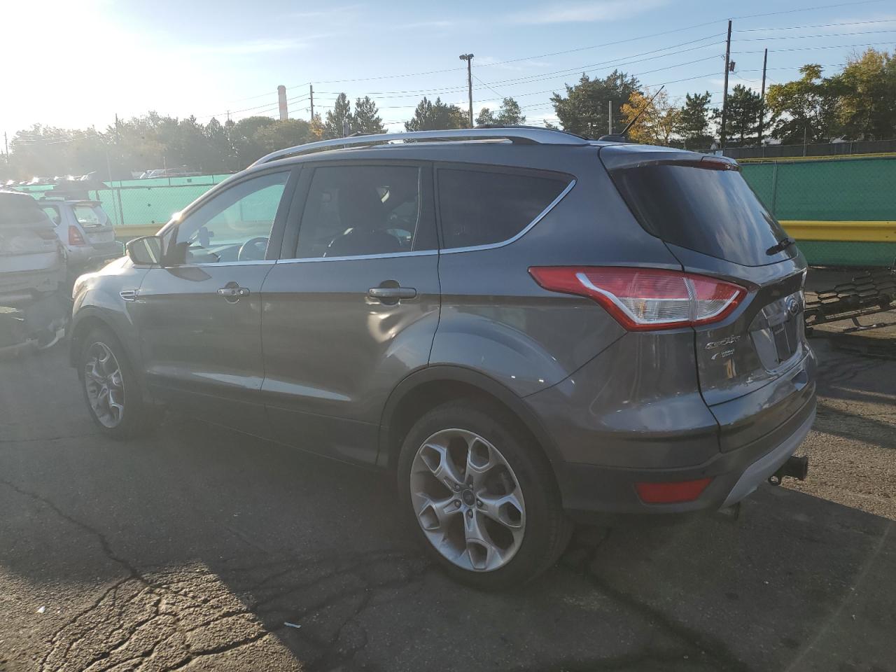 Ford Escape Titanium Image 13