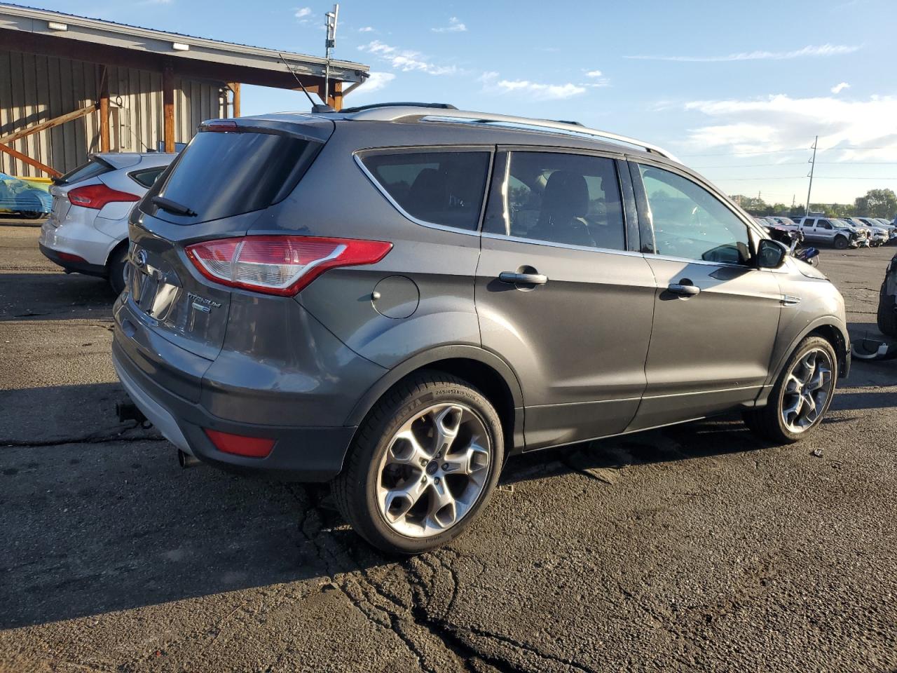 Ford Escape Titanium Image 7