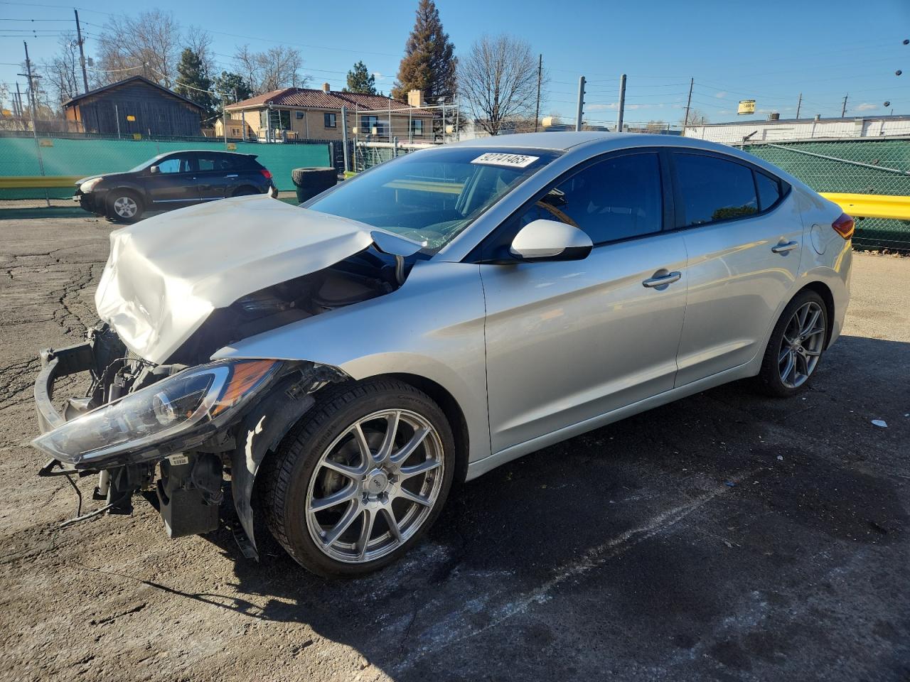 Hyundai ELANTRA Sel Image 1