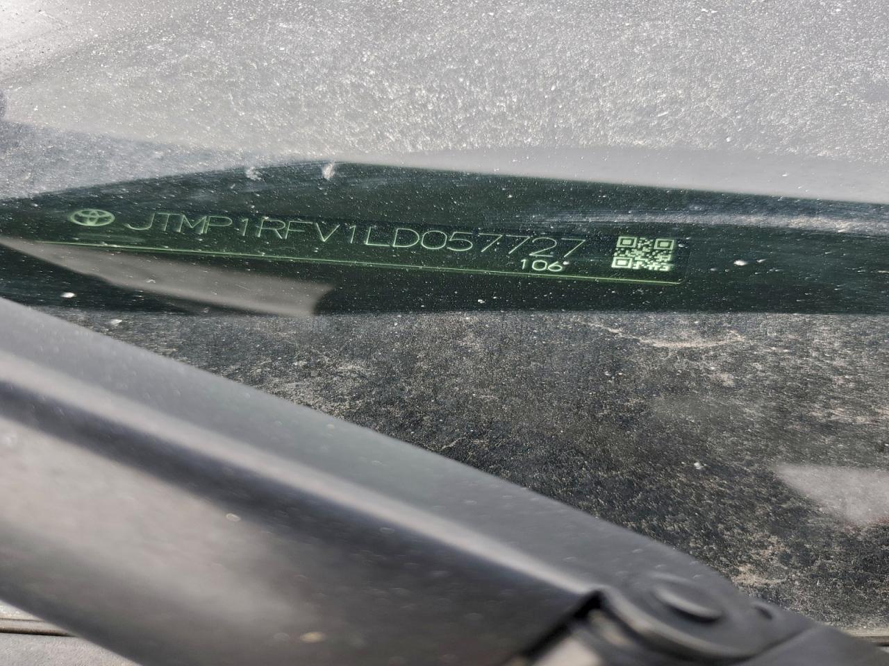 Toyota RAV4 Xle Image 8