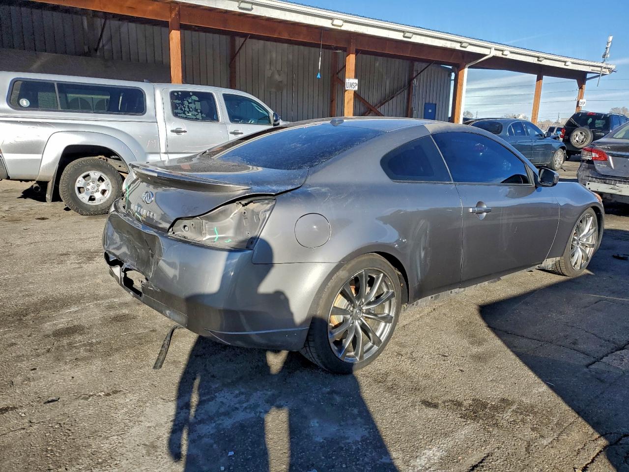 INFINITI G37 Base Image 4