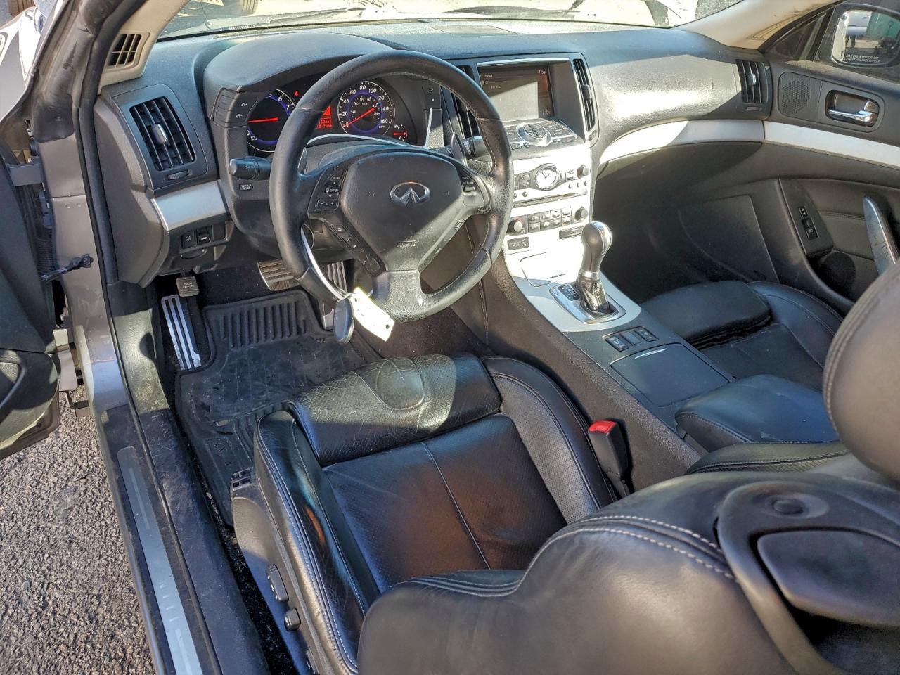 INFINITI G37 Base Image 10