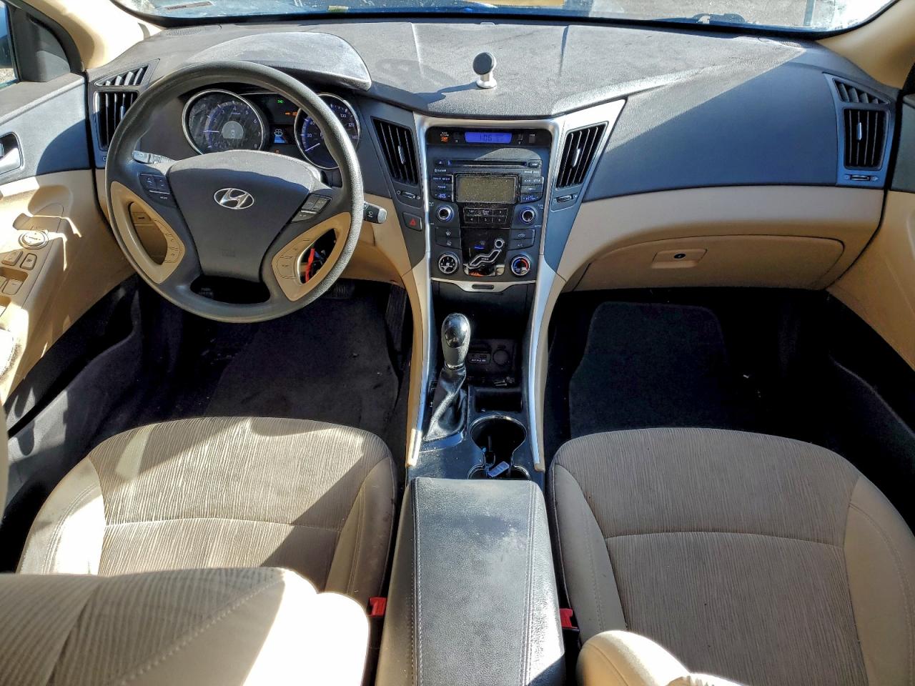 Hyundai SONATA Gls Image 2