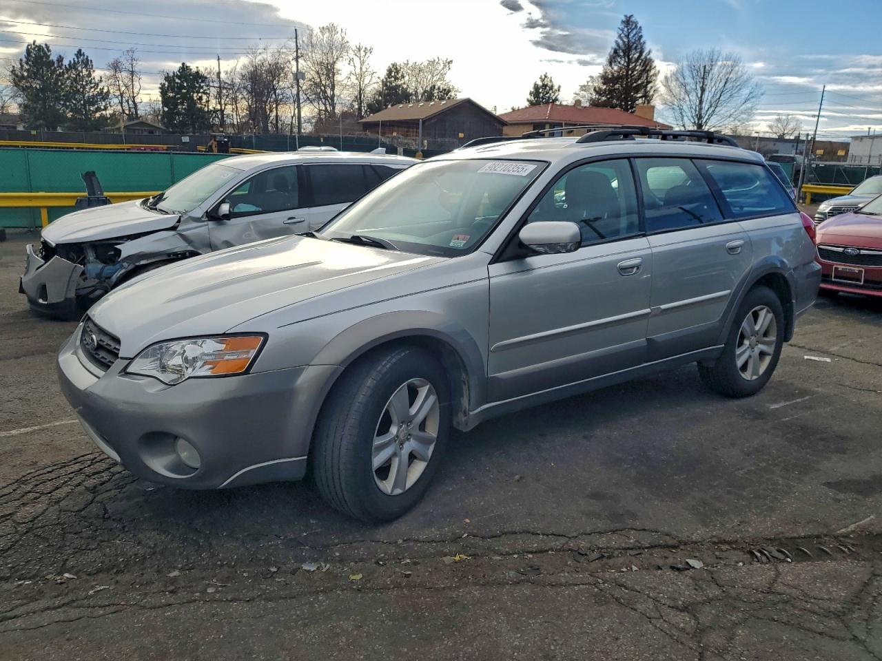 Subaru Legacy Outback 3.0r Image 1