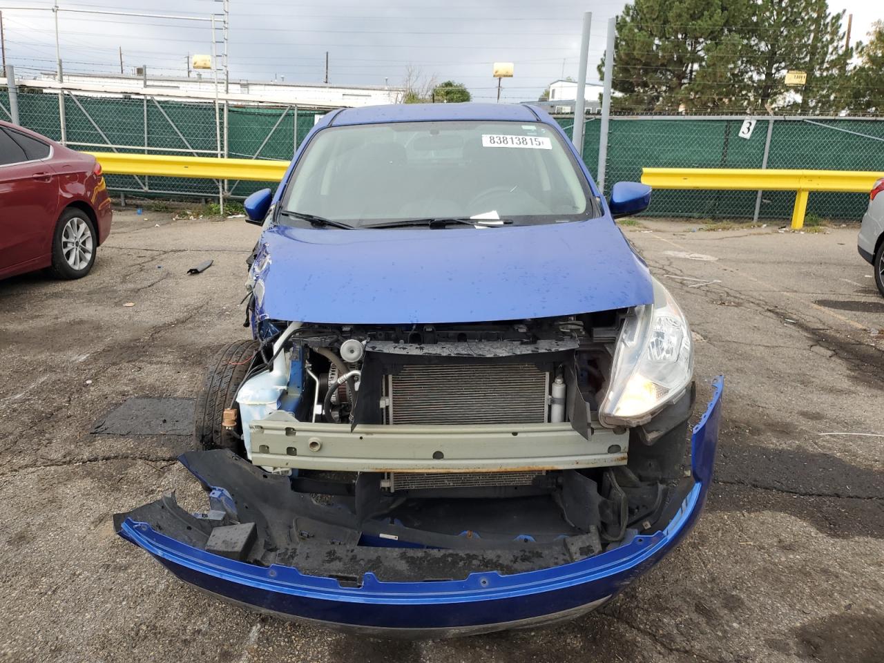 Nissan Versa S Image 4