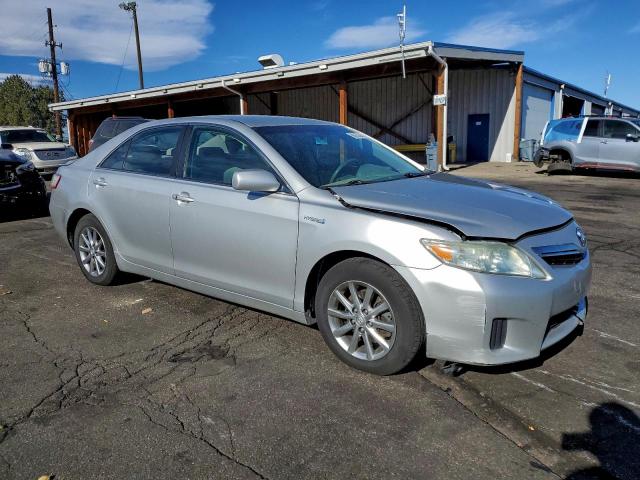 Toyota Camry Hybrid Image 6