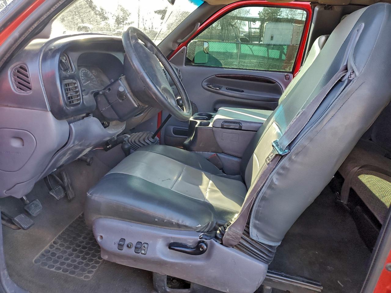 Dodge Ram 3500 Image 9