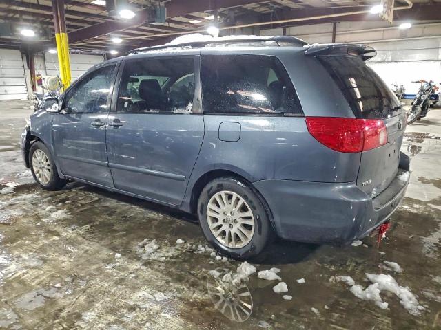 Toyota Sienna Xle Image 8