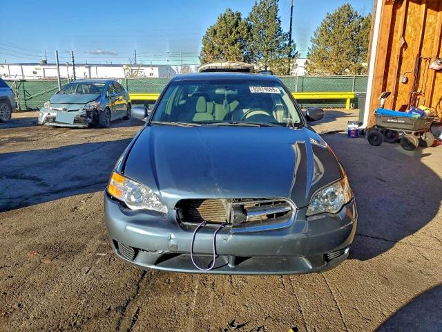 Subaru Legacy 2.5i Limited Image 6