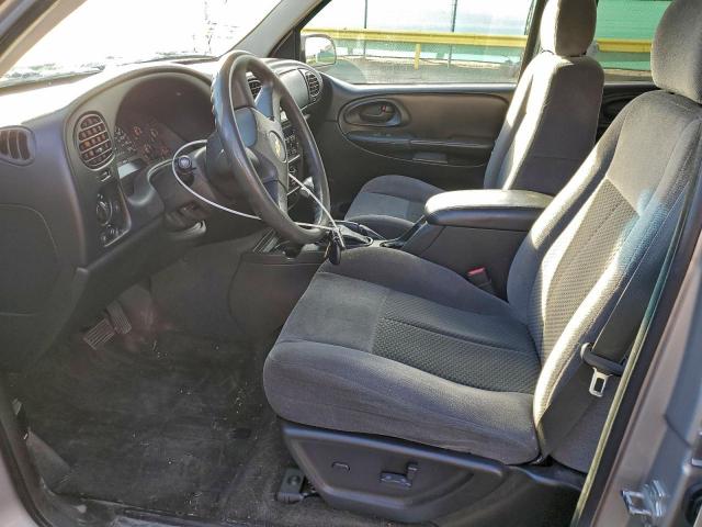 Chevrolet Trailblazer Ls Image 9