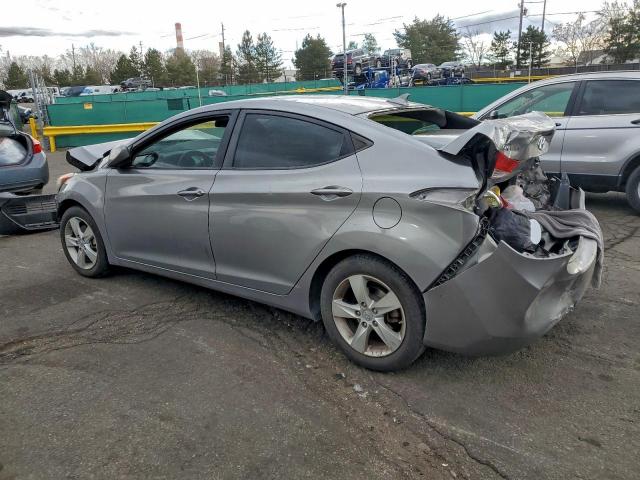 Hyundai ELANTRA Gls Image 2