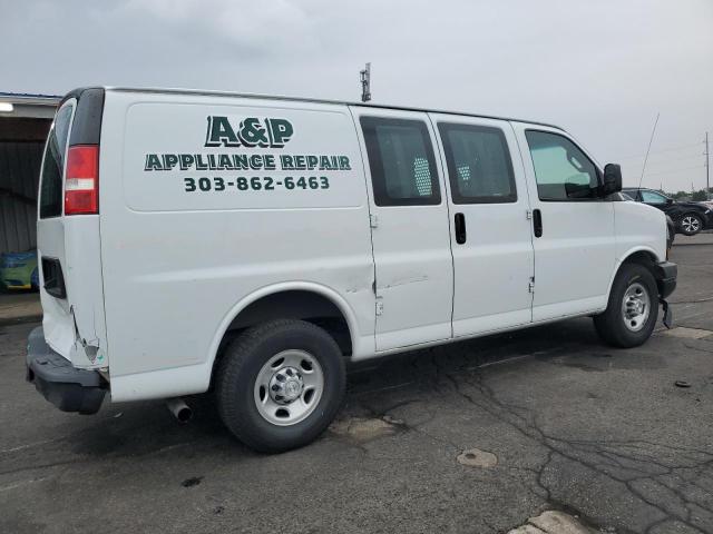 Chevrolet Express Image 9