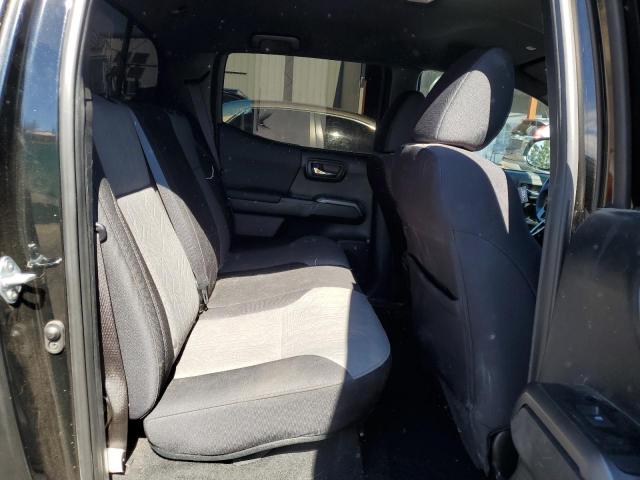 Toyota Tacoma Double Cab Image 12