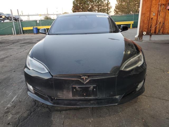 Tesla Model S Image 11