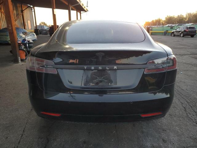 Tesla Model S Image 12