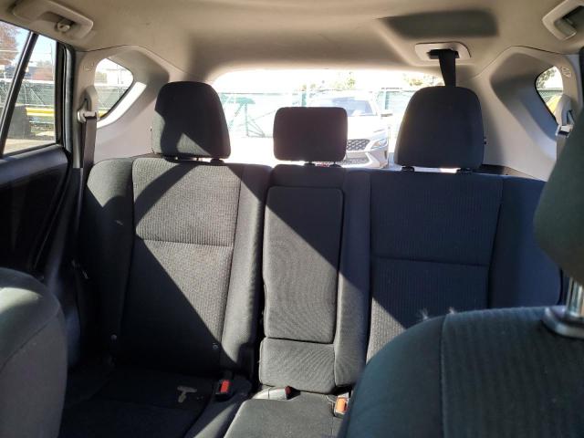 Toyota RAV4 Le Image 9