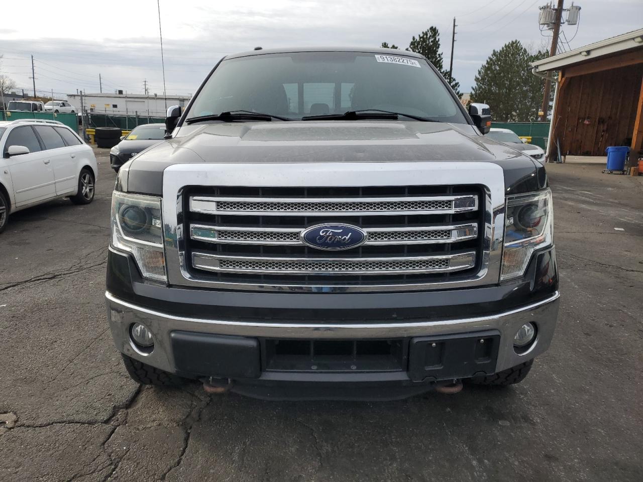 Ford F-150 Supercrew Image 11
