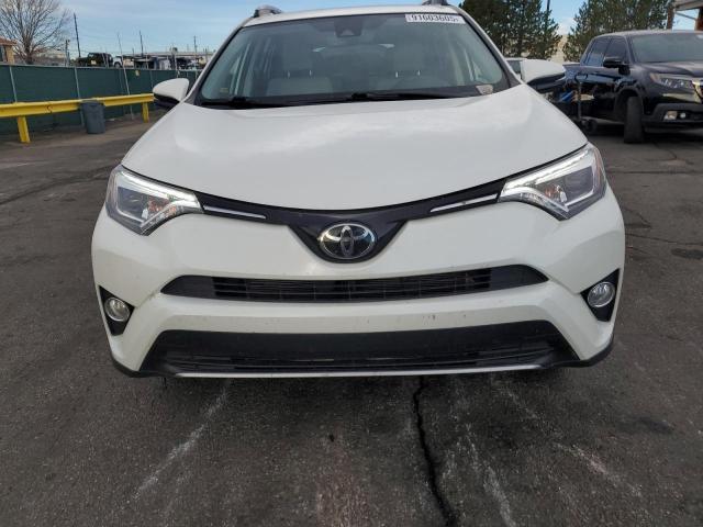 Toyota RAV4 Limited Image 4