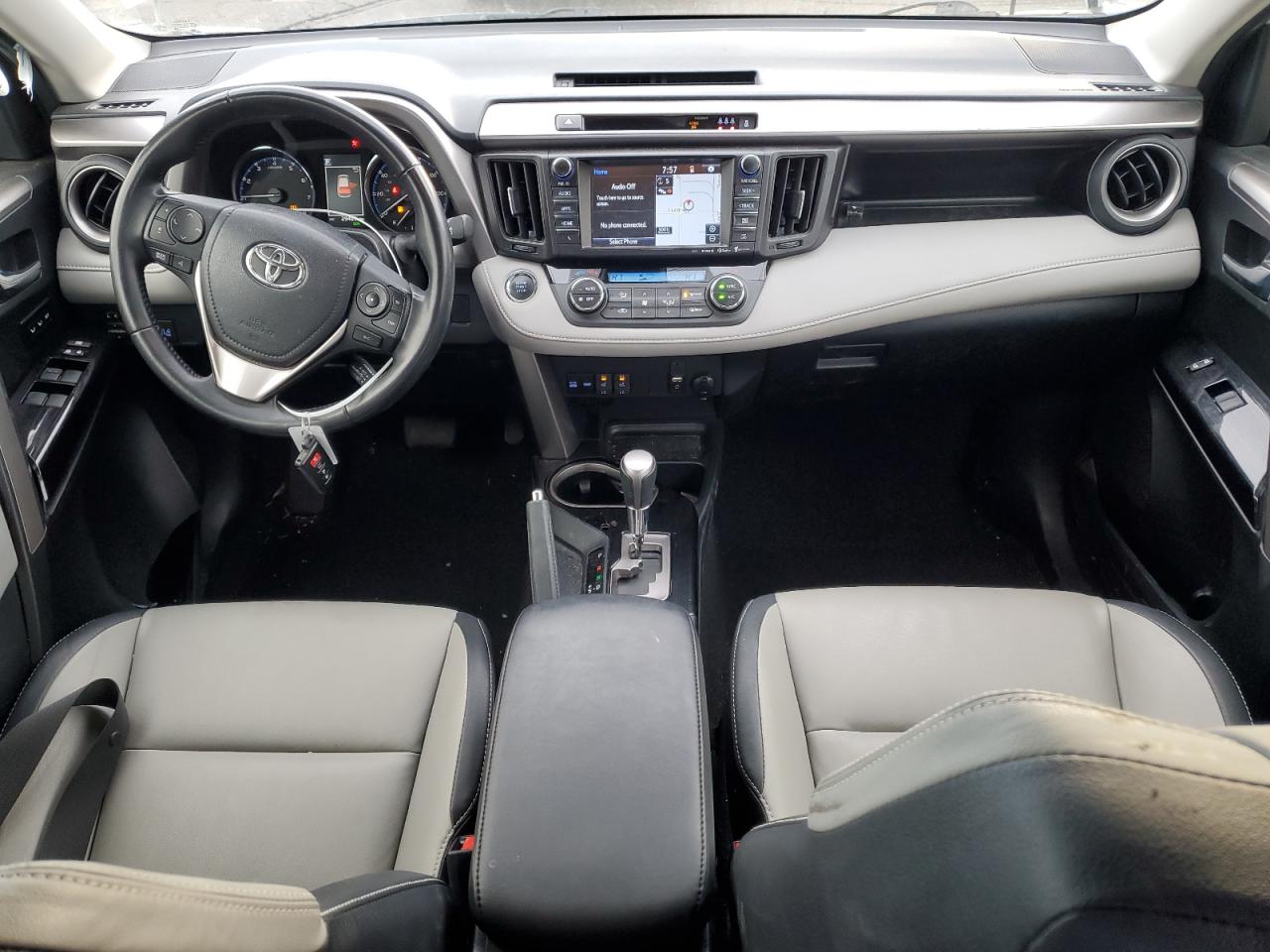 Toyota RAV4 Limited Image 7