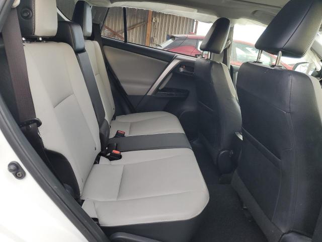 Toyota RAV4 Limited Image 10