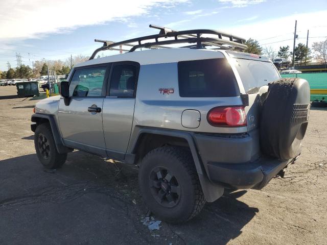 Toyota FJ Cruiser Image 12