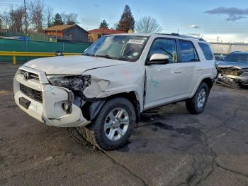  Salvage Toyota 4Runner