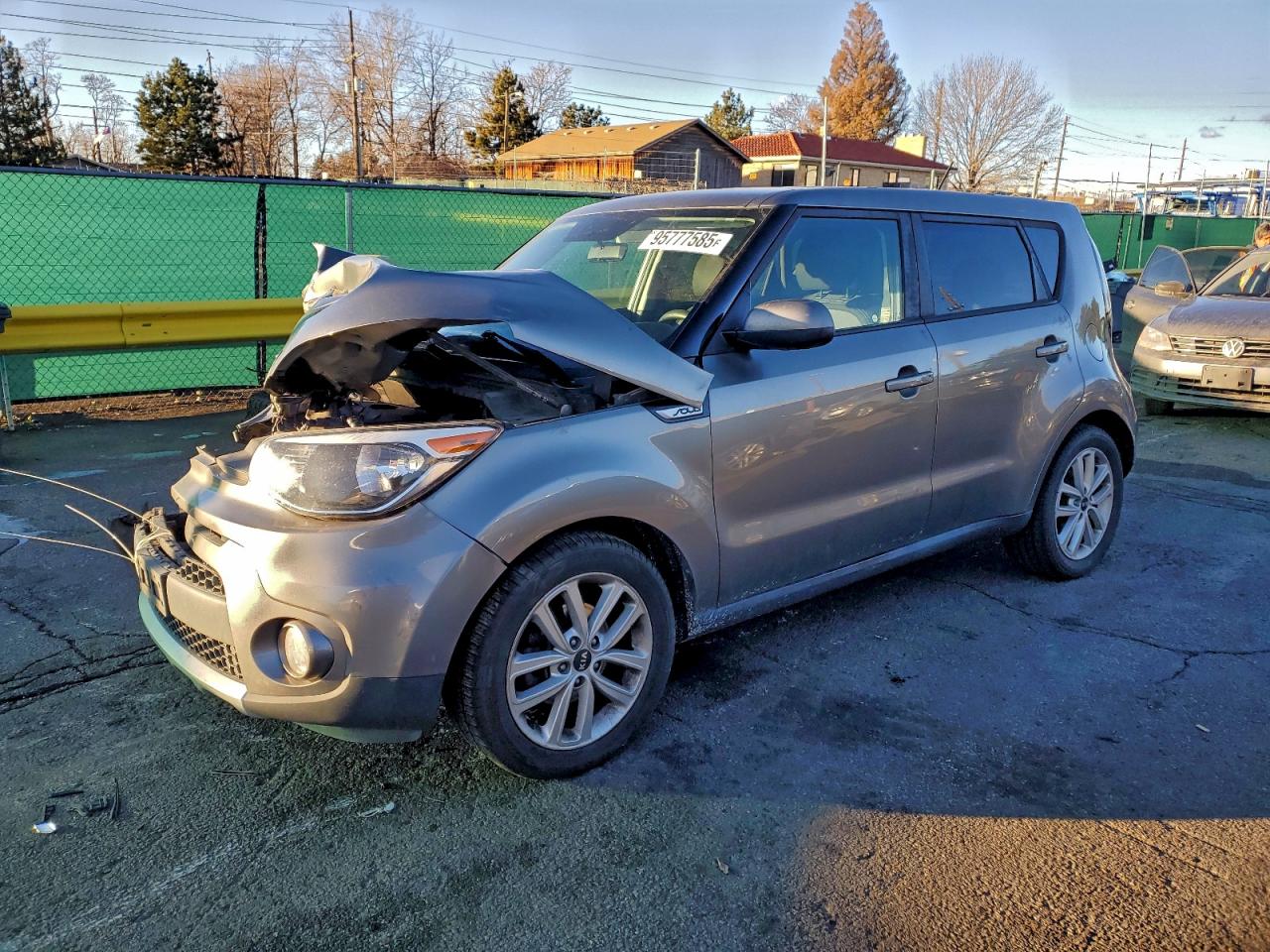 Kia Soul + Image 1